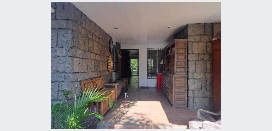 Sun Valley Subdivision, Parañaque City | 400 sqm Bungalow House and Lot for Sale