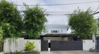 Marcelo Green Village, Parañaque | 2-Storey House and Lot, 350 sqm Floor Area for Sale